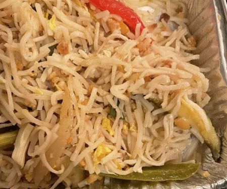 Ruk Mae Healthy Thai Cuisine