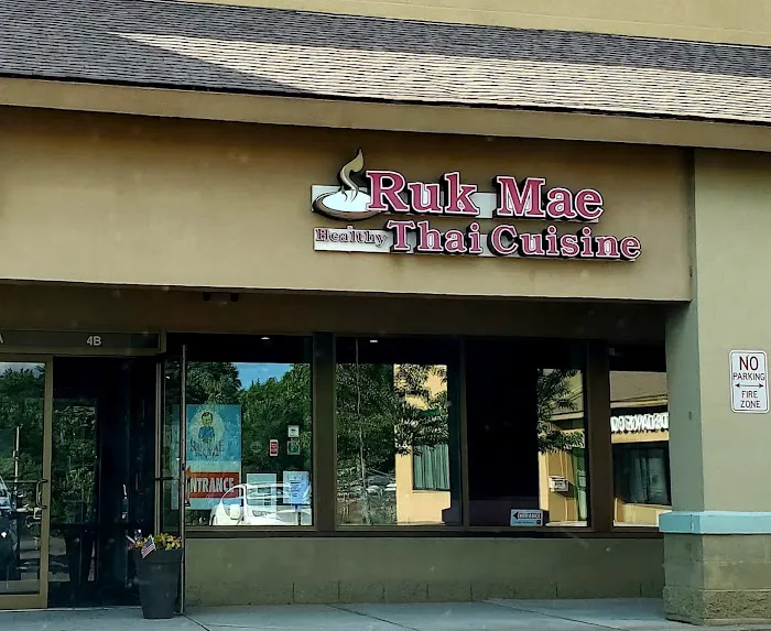 Ruk Mae Healthy Thai Cuisine Picture 9