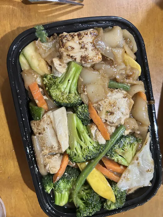 Ruk Mae Healthy Thai Cuisine Picture 7