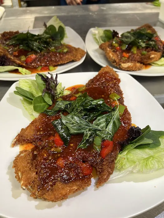 Nisa's Thai Picture 9