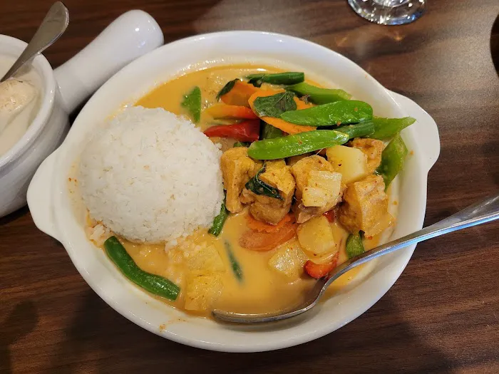 Lemon Thai Cuisine Manchester NH Picture 9