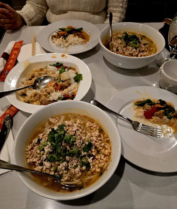 Lemon Thai Cuisine Manchester NH Picture 4