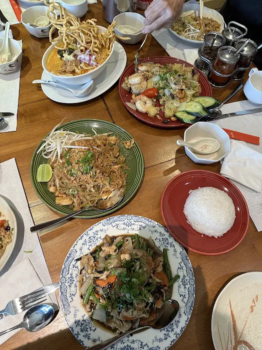 Maliwan Thai Restaurant Picture 10