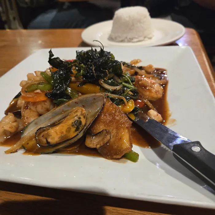 Tiny Thai Restaurant Picture 2