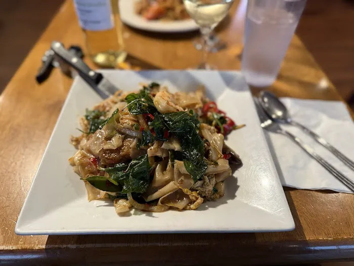 Tiny Thai Restaurant Picture 6