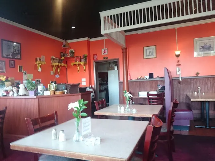 Thai House Restaurant Picture 5