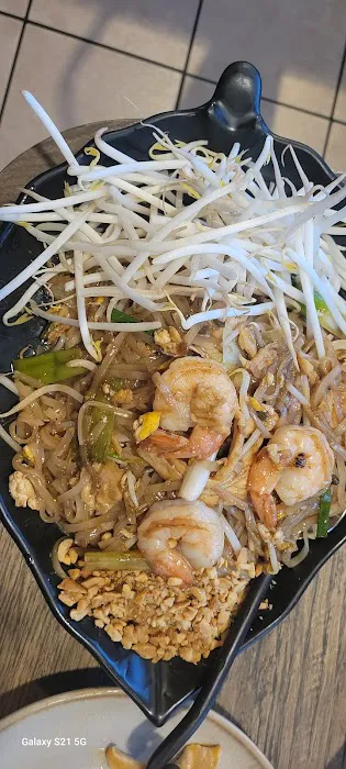 Check In Thai Cuisine Picture 10