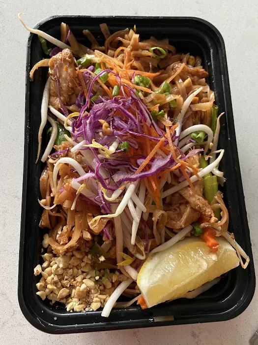 Tuk Tuk Thai Food Picture 7