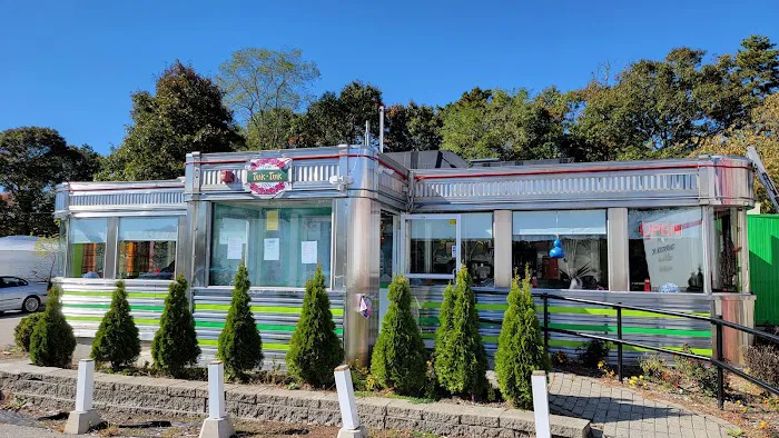 Tuk Tuk Thai Food Picture 3