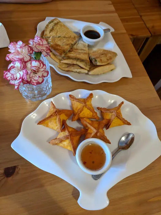 Mango Thai Cuisine Picture 4