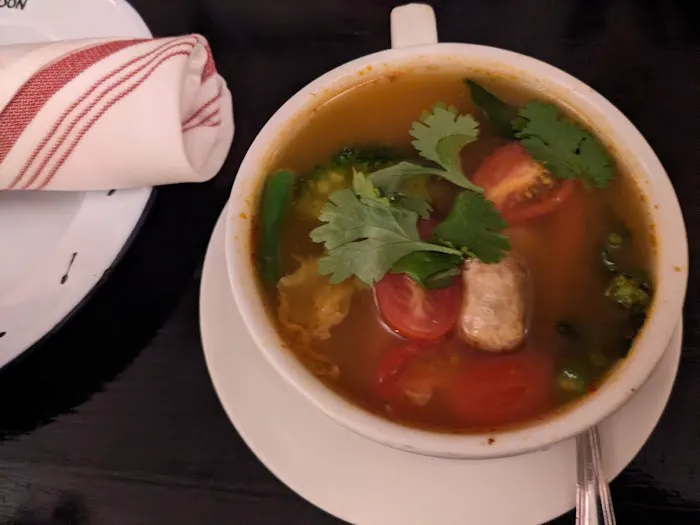 Four Spoons Thai Inspired Cuisine & Bar Picture 7