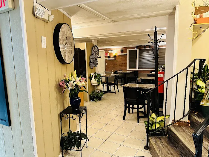 Eggs and Thai Cafe Picture 6