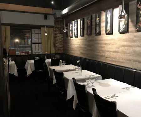 Phu-Ket Thai Restaurant