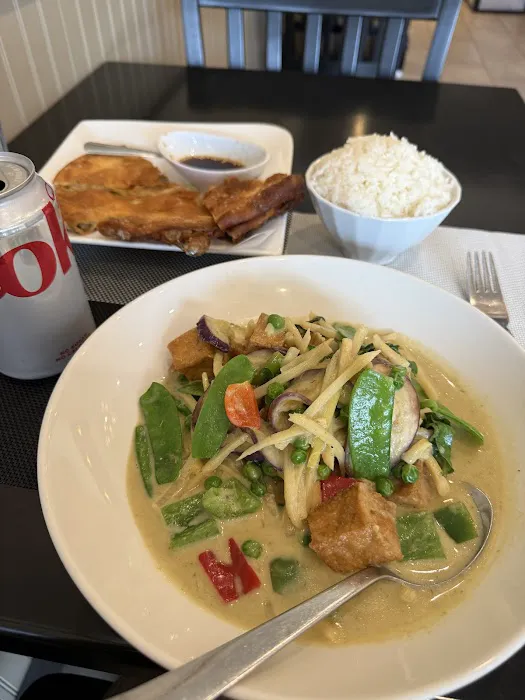 Pineapple Thai Cuisine Picture 8