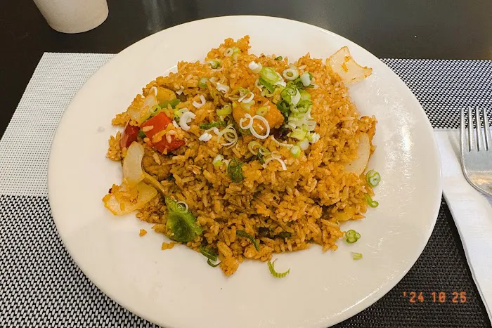 Pineapple Thai Cuisine Picture 6