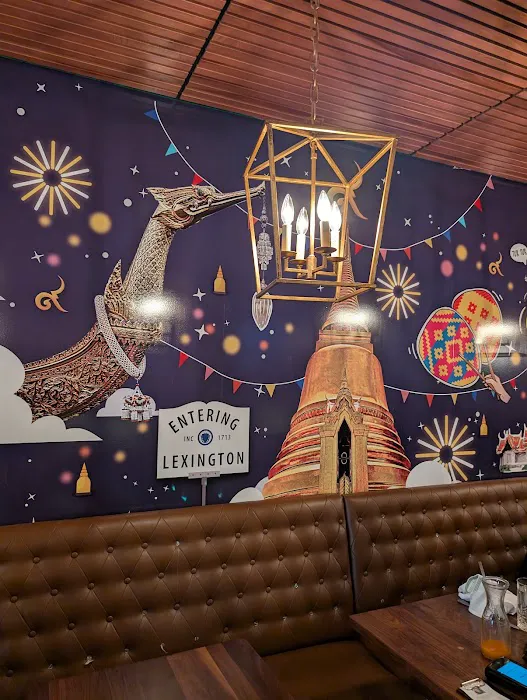 Love at First Bite Thai Kitchen and Bar Picture 5