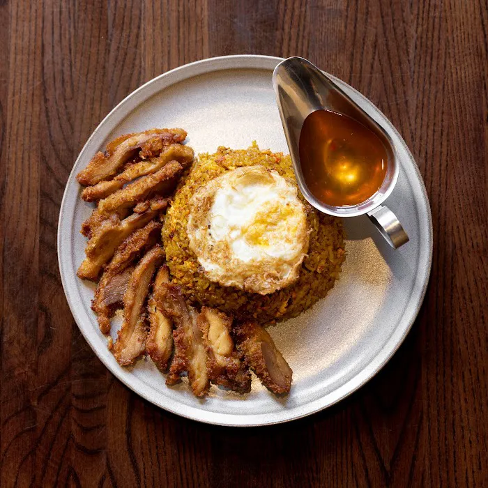 Yoong Tong Thai Restaurant Picture 9