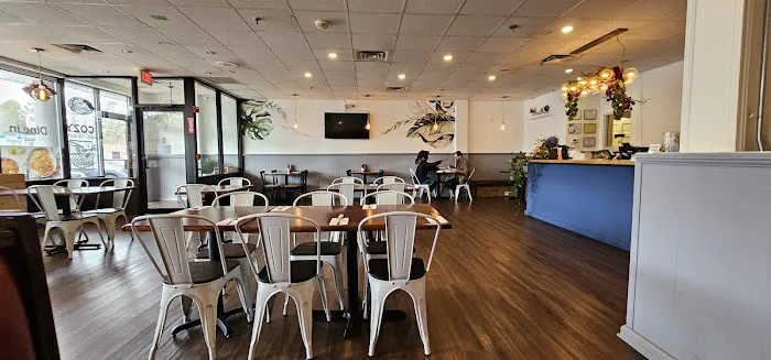 Cozy Pho & Thai Kitchen Picture 1