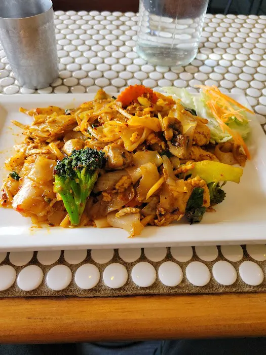 Thai Noodle Bar Picture 8