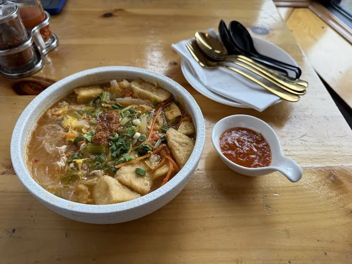 Thai Saap Rice & Noodles Kitchen Picture 5