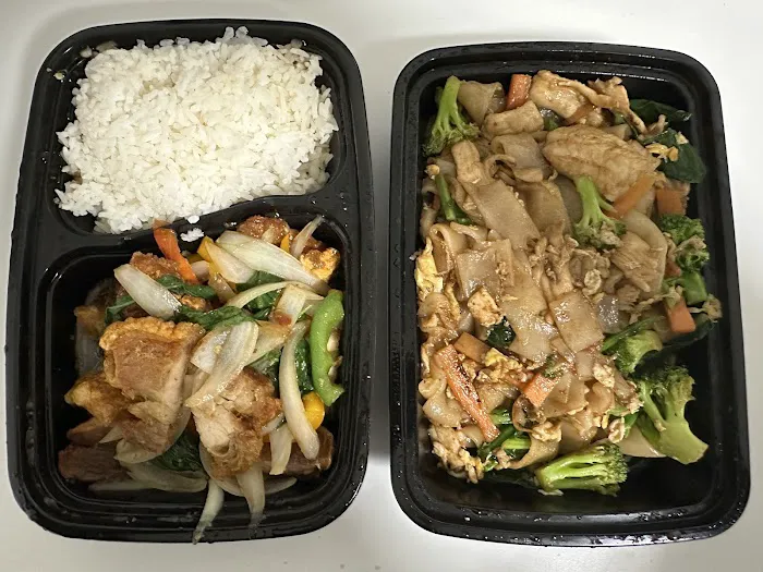 Thai Saap Rice & Noodles Kitchen Picture 1