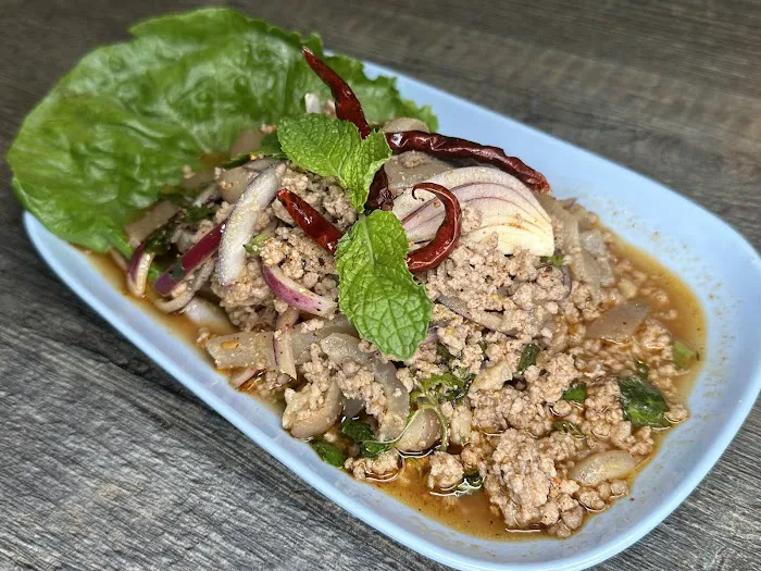 Larb Zaab Thai Street Food Picture 2