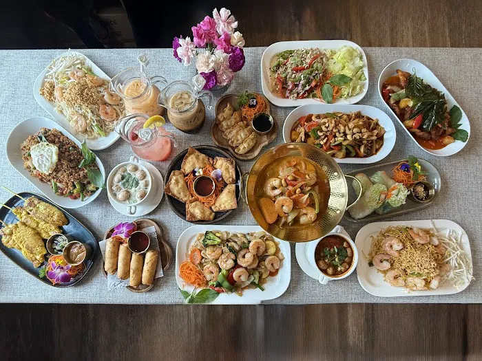 Wild Ginger Thai Cuisine Picture 10