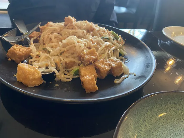 Thai Amarin Picture 5