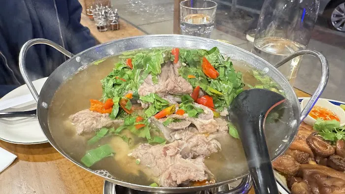 Sen Yai Thai Noodles Picture 4