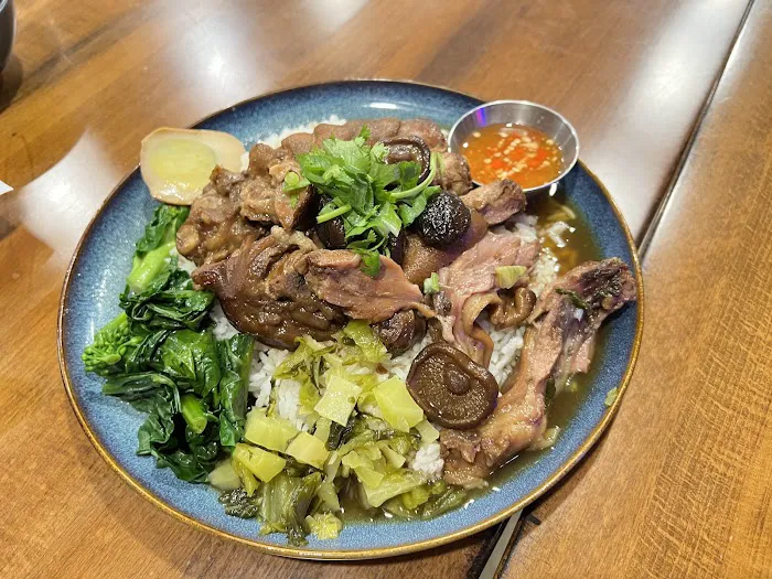 Sen Yai Thai Noodles Picture 7