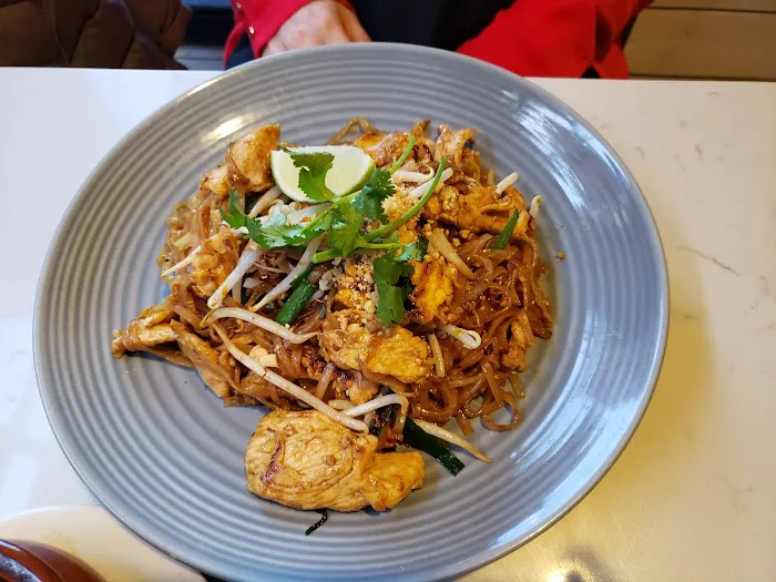 Gati Thai Bistro Picture 5