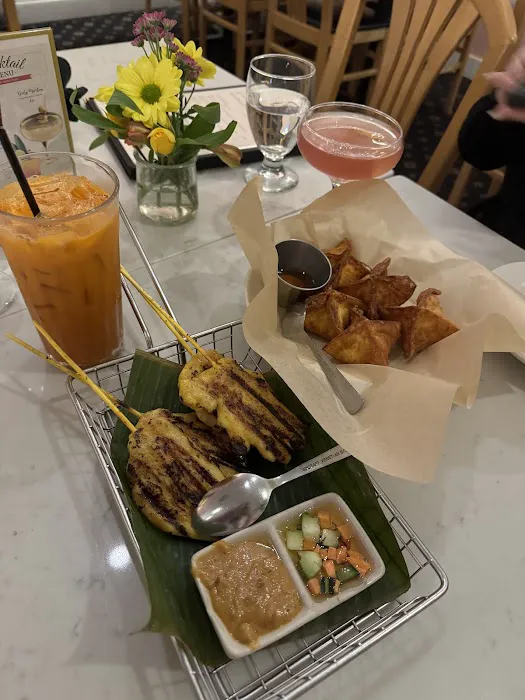 Thai Sweet Basil Picture 8