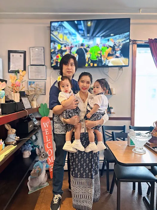 Taste the Thai & Sushi House Picture 2