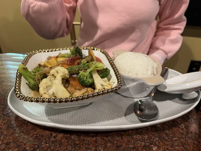 Lemongrass Restaurant & Sake Bar Picture 2