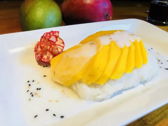 Thai 9 Lincoln NH Picture 9