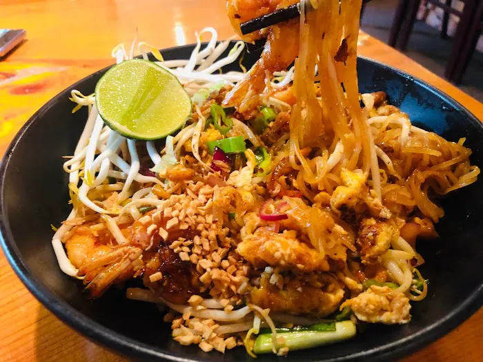 Thai 9 Lincoln NH Picture 6