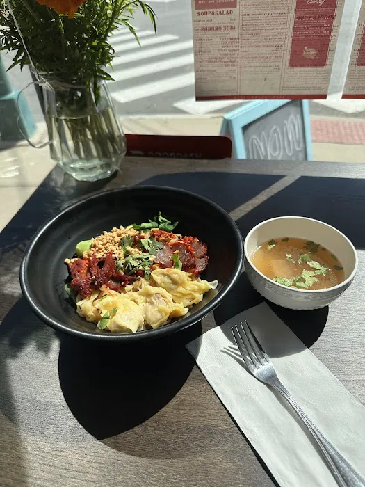 Thai Noodle Cafe Picture 6