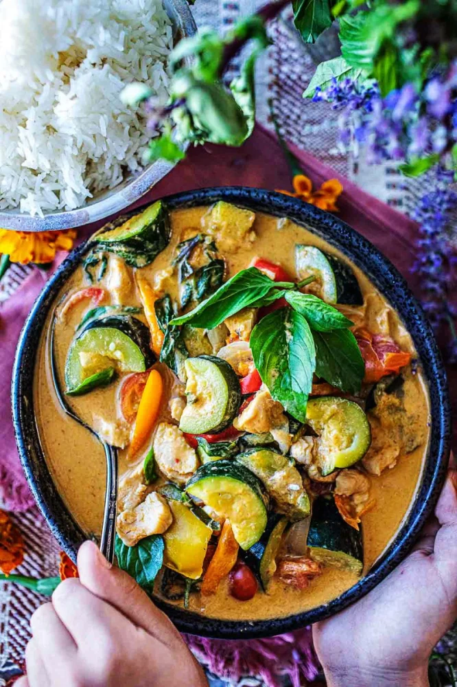 How to Make Thai Food That’s Simple Enough for Weeknight Cooking