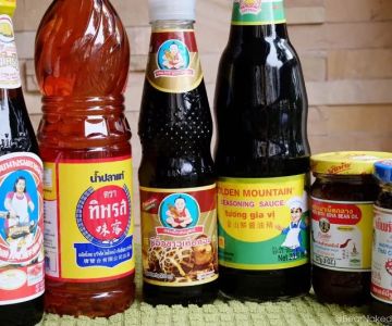 Thai Food Ingredient Swap Guide: Soy Sauce vs Fish Sauce & When to Use Each