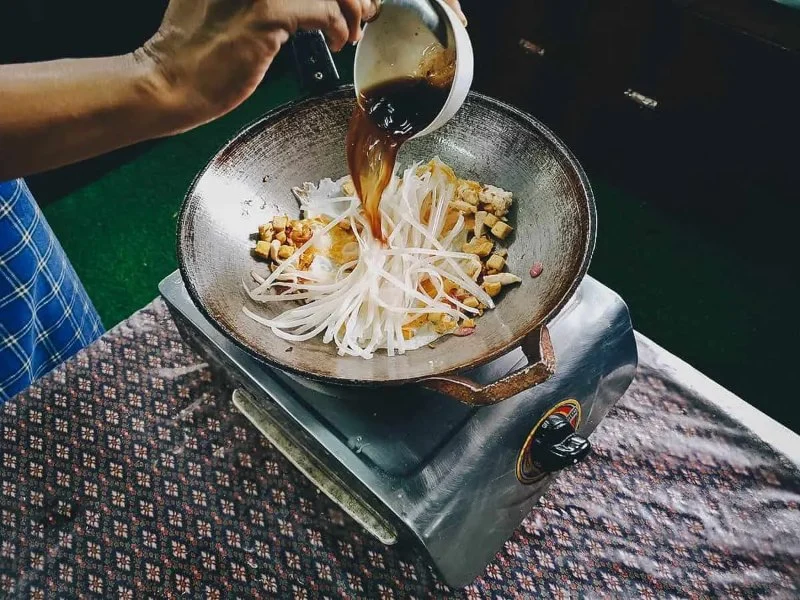 How to Make Thai Food at Home with Minimal Equipment