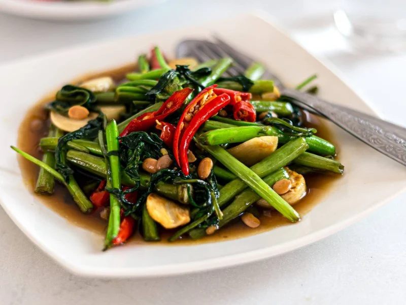 How to Make Thai Stir-Fried Morning Glory (Pad Pak Boong) at Home