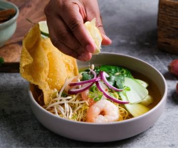 How to Make Thai Food That’s Simple but Still Looks Restaurant-Quality