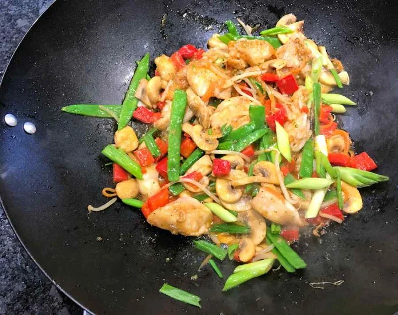 Stir-Frying the Thai Way: Tips from a Pro Chef