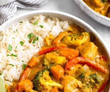How to Make Thai Curry Without Coconut Milk (for Dairy-Free Diets)