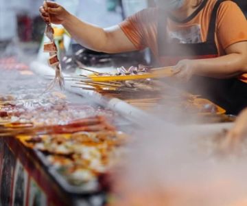 The Best Thai Food Festivals in the U.S. & What to Expect