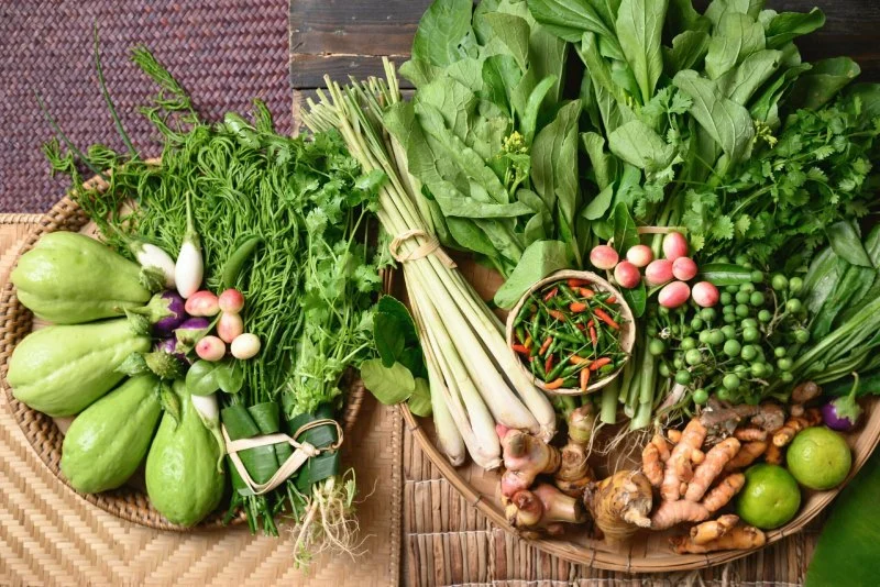 Thai Food Ingredient Guide: How to Store Thai Fresh Herbs & Spices at Home