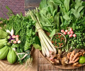 Thai Food Ingredient Guide: How to Store Thai Fresh Herbs & Spices at Home
