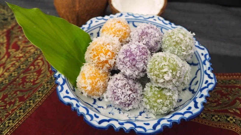 Simple Thai Desserts You Can Make With 5 Ingredients or Less