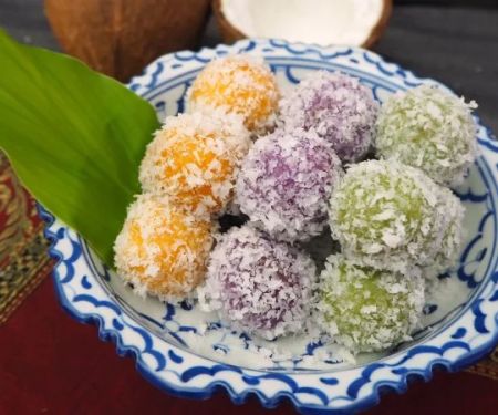 Simple Thai Desserts You Can Make With 5 Ingredients or Less