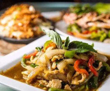 The Best Thai Food Restaurants in Milwaukee for True Thai Flavor